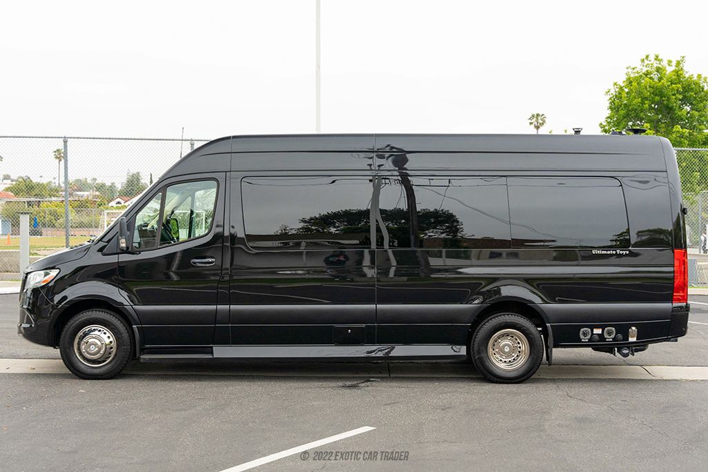 2022 Mercedes-Benz Sprinter 3500 3500 Custom Entertainment Build for sale