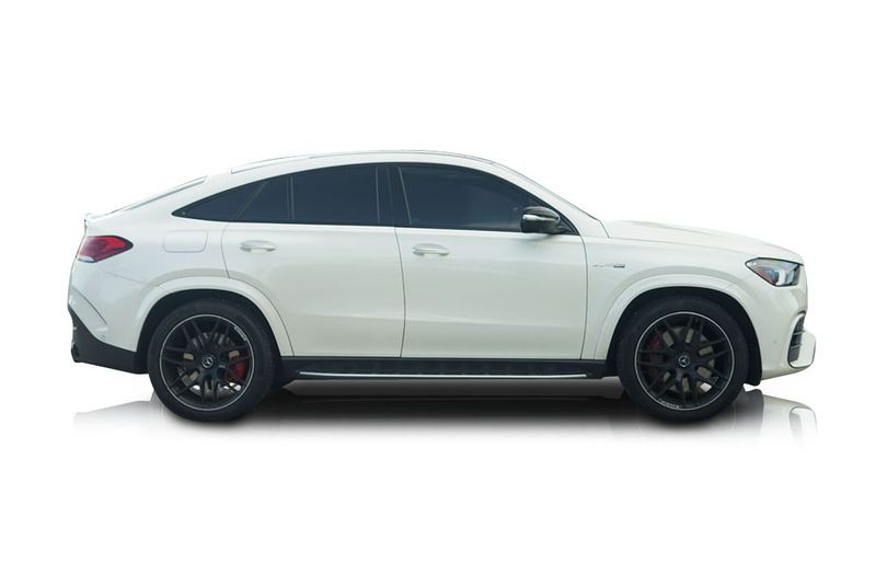 An incredible side shot photo of aMercedes-Benz GLE63 S AMG that you should buy.