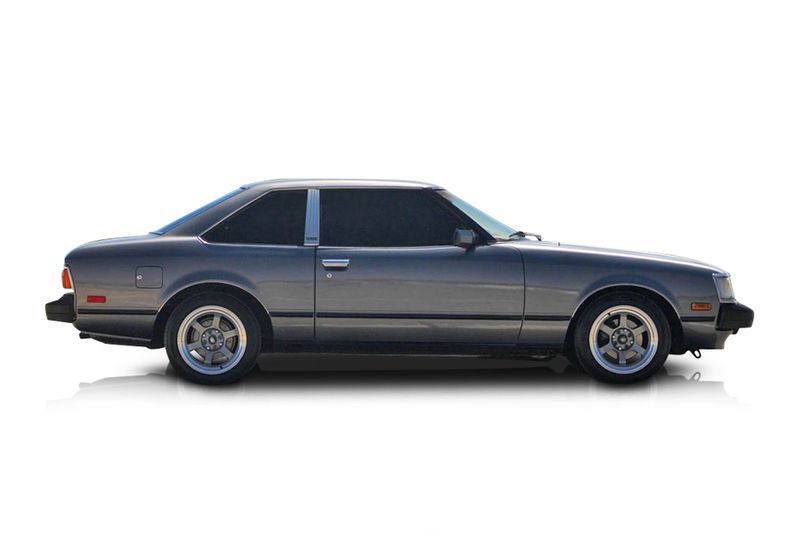 An incredible side shot photo of aToyota Celica that you should buy.