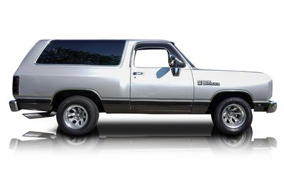 Passenger side photo of 1989 Dodge Ramcharger
