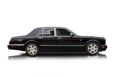 Passenger side photo of 2005 Bentley Arnage