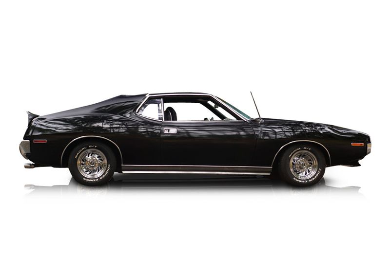 An incredible side shot photo of aAMC Javelin that you should buy.