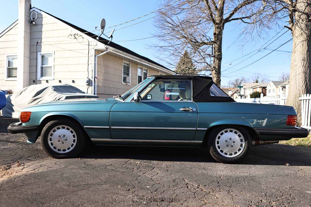 1988 Mercedes-Benz 560SL for sale