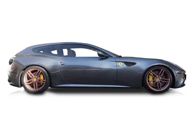 An incredible side shot photo of aFerrari FF that you should buy.