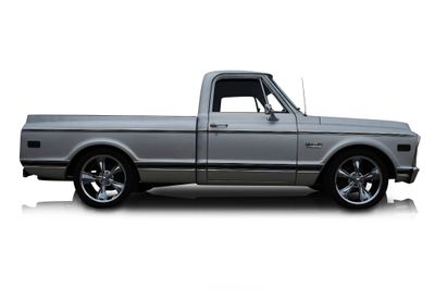 Passenger side photo of 1971 GMC C1500