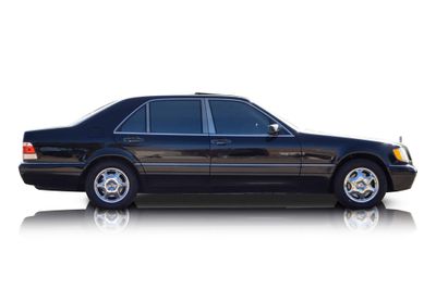 Passenger side photo of 1997 Mercedes-Benz S320