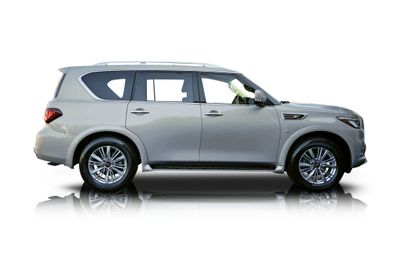 Passenger side photo of 2019 Infiniti QX80