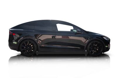 Passenger side photo of 2020 Tesla Model X