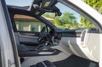 2022 Porsche Cayenne Turbo S E-Hybrid for sale