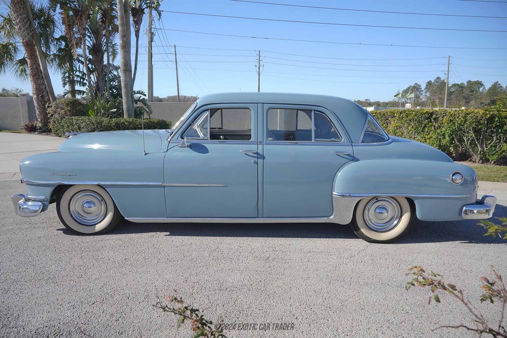 1951 Chrysler Saratoga