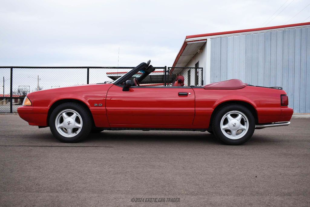 1992 Ford Mustang Convertible for sale