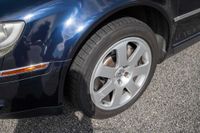 2004 Volkswagen Phaeton V8 for sale