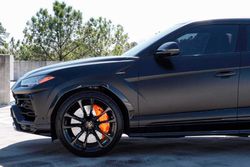 2022 Lamborghini Urus for sale