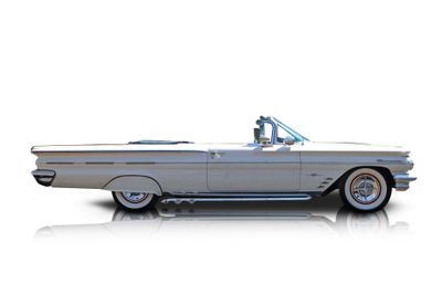 Passenger side photo of 1960 Pontiac Bonneville
