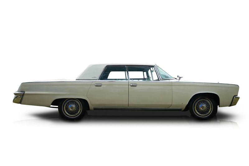An incredible side shot photo of aChrysler Imperial that you should buy.