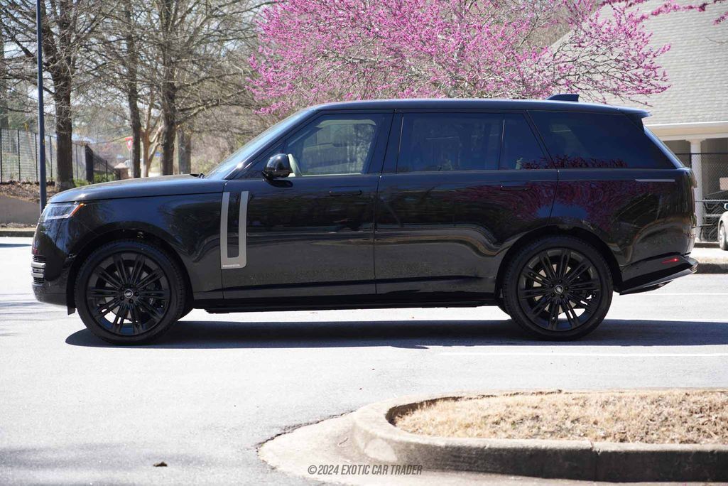 2024 Land Rover Range Rover P530 Autobiography LWB for sale