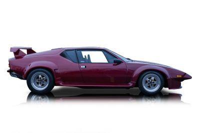 Passenger side photo of 1985 De Tomaso Pantera