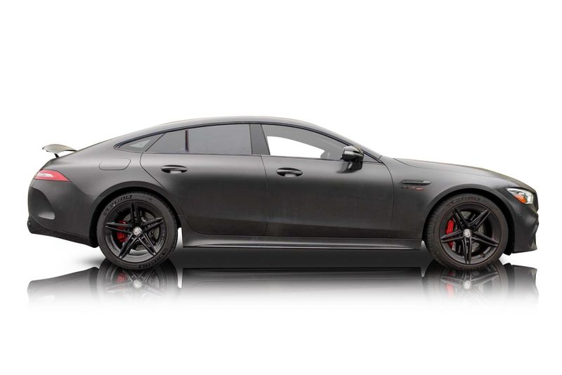 An incredible side shot photo of aMercedes-Benz AMG GT 63 S that you should buy.
