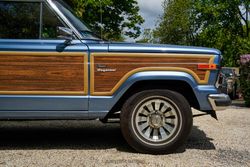 1984 Jeep Grand Wagoneer for sale