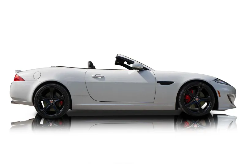 An incredible side shot photo of aJaguar XK that you should buy.