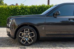 2020 Rolls-Royce Cullinan Black Badge for sale