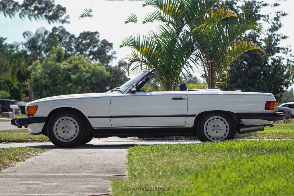 1987 Mercedes-Benz 560SL Roadster for sale