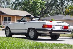 1987 Mercedes-Benz 560SL Roadster for sale