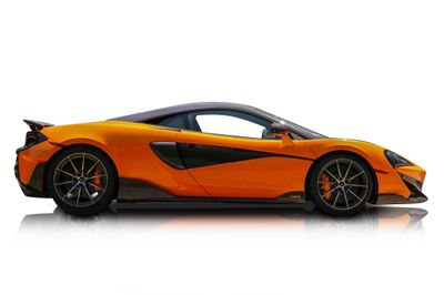 Passenger side photo of 2019 McLaren 600LT