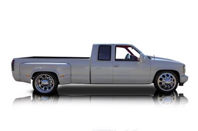 Passenger side photo of 1989 Chevrolet C3500