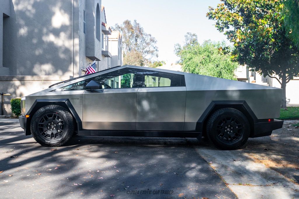 2024 Tesla Cybertruck for sale