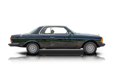 Passenger side photo of 1982 Mercedes-Benz 300CD