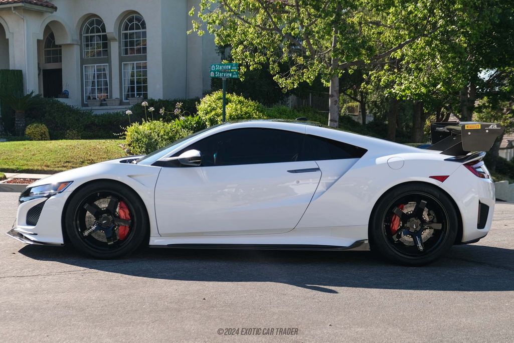 2017 Acura NSX for sale