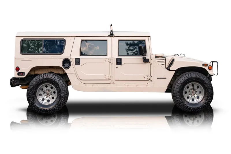 An incredible side shot photo of aAM General Hummer that you should buy.