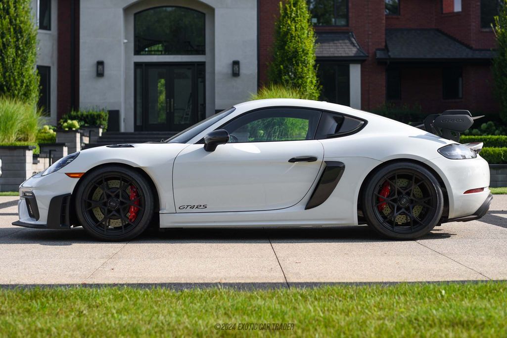 2023 Porsche 718 Cayman GT4 RS for sale