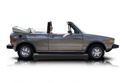 Passenger side photo of 1984 Volkswagen Golf