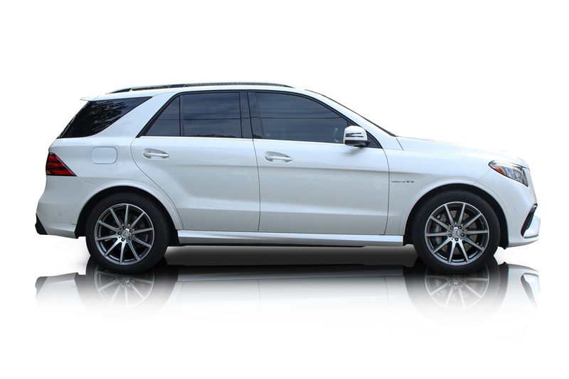 An incredible side shot photo of aMercedes-Benz GLE63 AMG that you should buy.