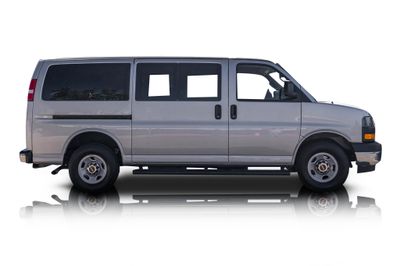 Passenger side photo of 2019 GMC Savana
