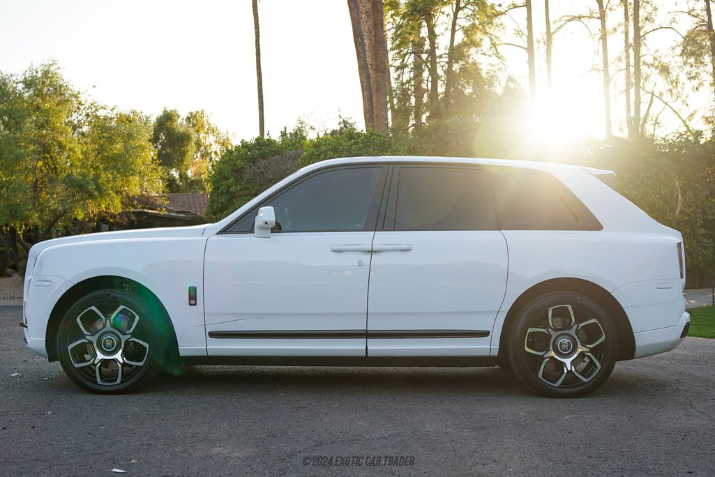 2021 Rolls-Royce Cullinan Black Badge for sale