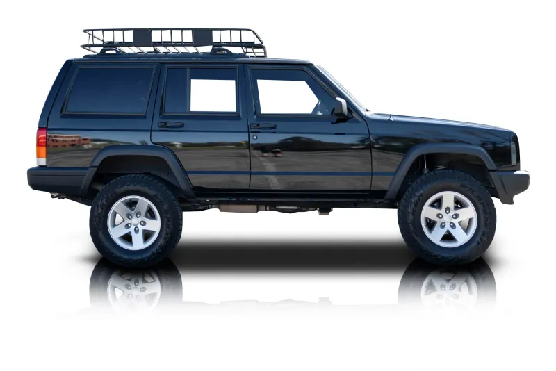 An incredible side shot photo of aJeep Cherokee that you should buy.