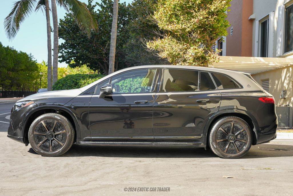 2024 Mercedes-Benz Maybach EQS 680 SUV Night Series Edition for sale