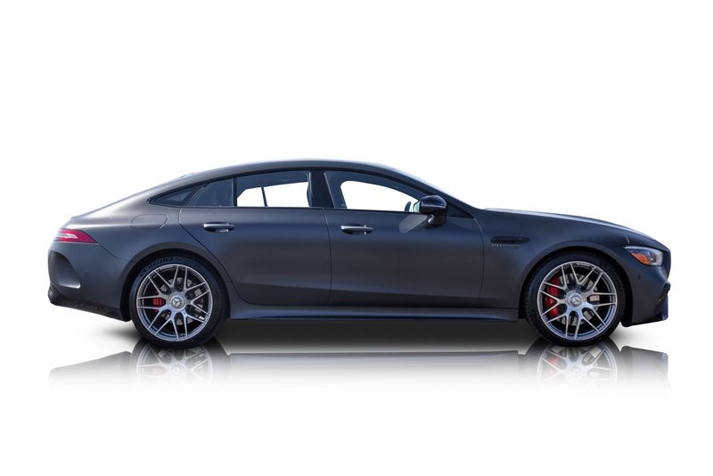 An incredible side shot photo of aMercedes-Benz AMG GT 63 that you should buy.