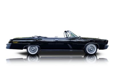 Passenger side photo of 1966 Chrysler Imperial