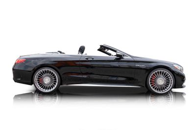 Passenger side photo of 2017 Mercedes-Benz S65 AMG