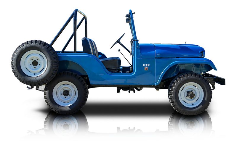 An incredible side shot photo of aJeep CJ-5 that you should buy.
