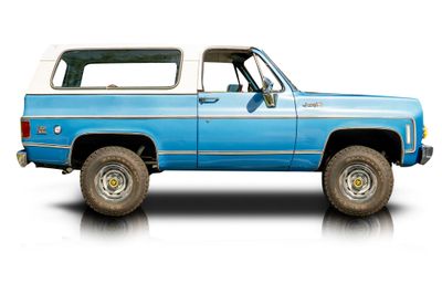 Passenger side photo of 1975 GMC Jimmy