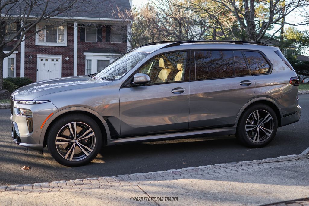 2025 BMW X7 xDrive40i for sale