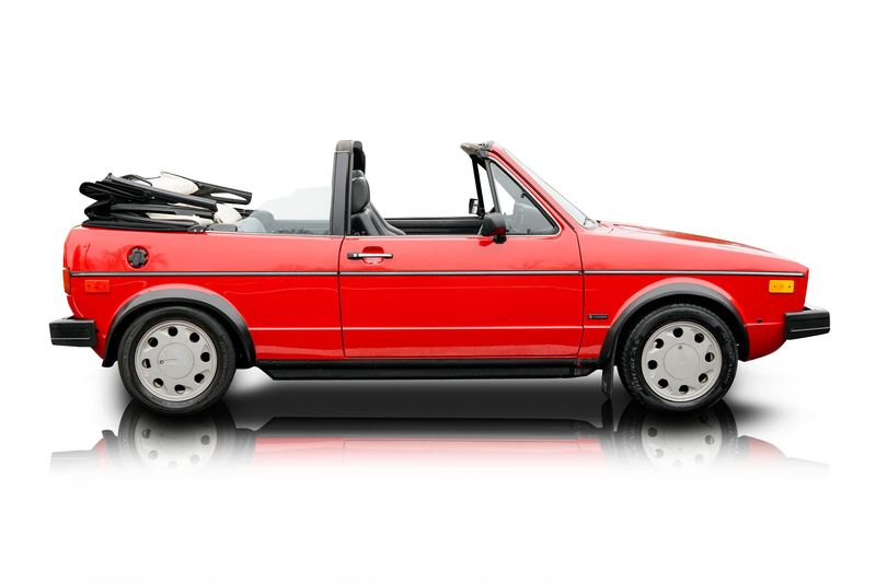 An incredible side shot photo of aVolkswagen Cabriolet that you should buy.