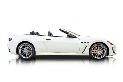 Passenger side photo of 2014 Maserati GranTurismo