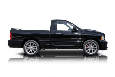 Passenger side photo of 2004 Dodge Ram 1500