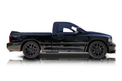 Passenger side photo of 2004 Dodge Ram 1500